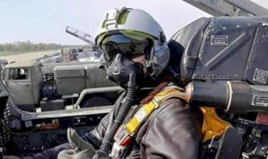 'Kiev’in Hayaleti' adlı pilotun gerçek olmadığı ortaya çıktı