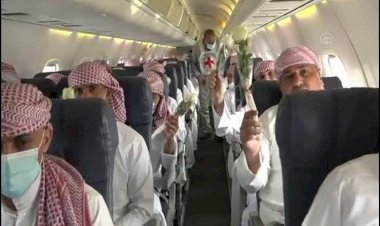 Suudi Arabistan'ın serbest bıraktığı Husi esirleri taşıyan uçaklar Yemen'e gelmeye başladı