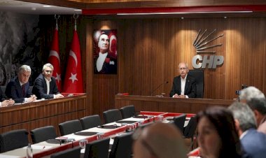 CHP MYK, İstanbul'da olağanüstü toplandı