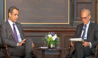 Yunanistan Başbakanı: Türkiye, Finlandiya ve İsveç’in NATO üyeliğini pazarlık kozu olarak kullanmamalı