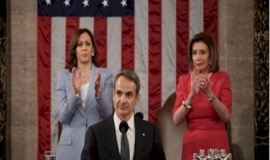 Miçotakis: Kıbrıs’ta iki devletli çözümü asla kabul etmeyeceğiz