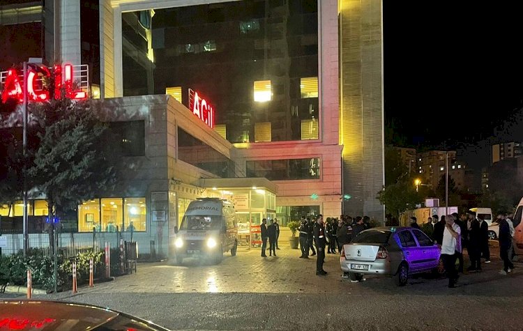 Diyarbakır'da araca silahlı saldırı: 2 ölü, 3 yaralı