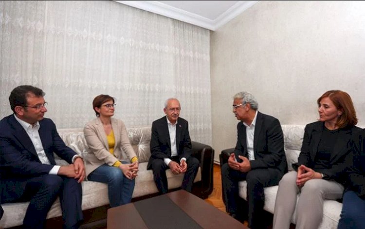 Kılıçdaroğlu'ndan annesini kaybeden Sancar'a taziye ziyareti