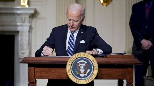 Biden imzaladı: Ukrayna'ya 40 milyar dolarlık yardım