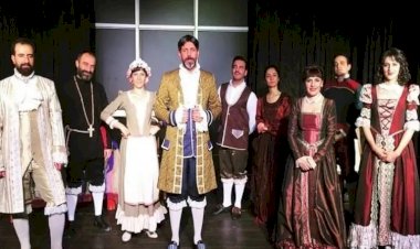 Adana Valiliği “Tartuffe” adlı Kürtçe oyunu yasakladı