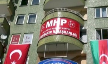 Dün kapatılan MHP Diyarbakır il örgütüne operasyon düzenlendi