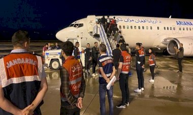 227 göçmen Malatya'dan Afganistan'a gönderildi