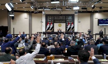 Sadr Hareketi üyelerinin yerine geçen yedek vekiller yemin etti