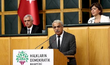 Mithat Sancar: Sadece seçim döneminde Kürtler ve HDP hatırlayanıyor