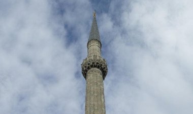 Bitlis'te 3 Caminin Elektriği Ödenmeyen Faturalar Nedeniyle kesildi