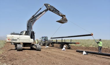 Yüksekova'ya doğal gaz hattı döşenmeye başlandı