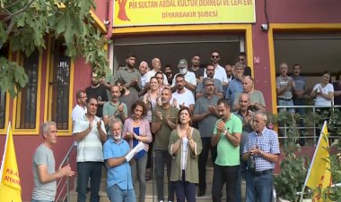 Alevi kurumlarına saldırılar Diyarbakır’da protesto edildi