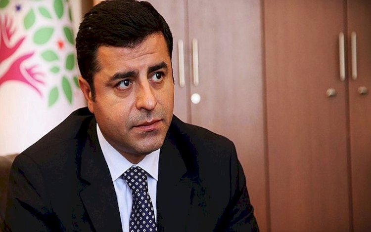 Demirtaş: PKK'nin Türkiye'ye karşı silahlarını  tümden bırakmasını isterim