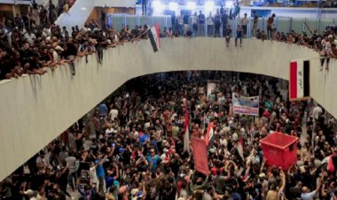 Sadr, destekçilerine Parlamentodan çekilme çağrısı yaptı