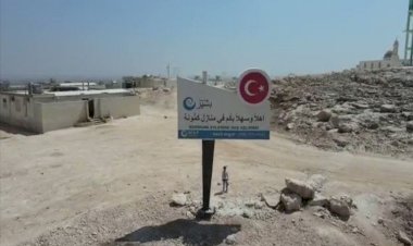 Soylu, İdlib'de yapılan briket evlerin görüntülerini paylaştı