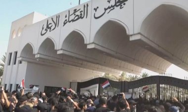 Sadr yanlıları eylem başlattı: Yüksek Yargı Konseyi çalışmalarını durdurdu