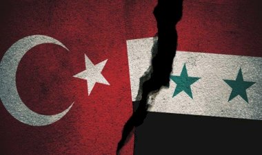 'Ankara, Suriye muhalefetine Türkiye’den ayrılma talimatı verdi'