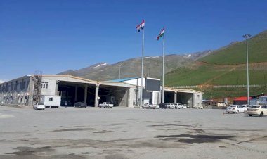 'Kürdistan Bölgesi ile İran arasındaki sınır kapıları kapanmadı'