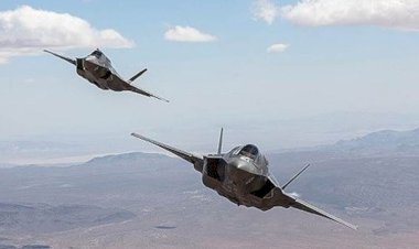 Irak savaş uçakları Kürt köylerine yakın arazileri bombaladı