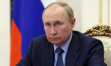 Putin, İngiltere Kralı III. Charles'ı tebrik etti