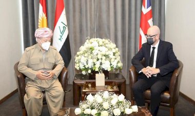 Başkan Barzani, İngiltere Kraliçesi için açılan taziye defterini imzaladı