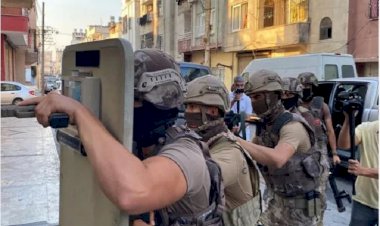 Mersin Büyükşehir Belediyesi çalışanlarına ‘PKK’ operasyonu