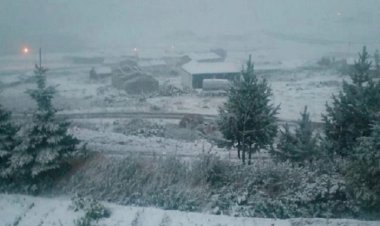 Erzurum, Kars ve Ardahan'da mevsimin ilk karı yağdı