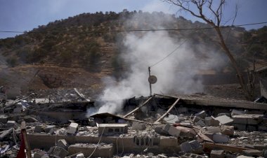 Irak, Kürdistan Bölgesi'ne düzenlediği saldırılar nedeniyle İran'a nota verdi