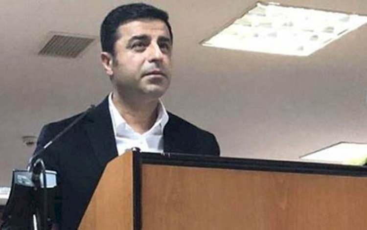 Demirtaş’ın ‘savcıyı hedef gösterme’ davasında savunma için erteleme