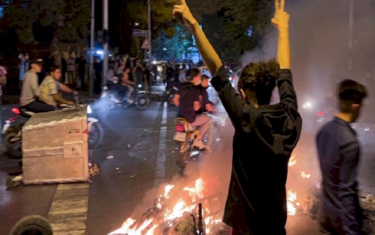 İran Yargı Erki Başkanı: Protestolara destek verenler yargılanacak