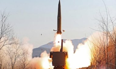 Kuzey Kore, Japon Denizi'ne iki balistik füze fırlattı