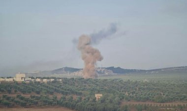 Rus savaş uçakları Efrin'deki silahlı grupları bombaladı