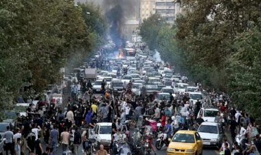 HRANA: İran'daki protestolarda 240 kişi öldürüldü