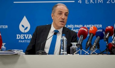 ‘Sansür Yasası’nı eleştiren Yeneroğlu: İnsanları terörist ilan ederken suçun unsurlarına mı baktınız?