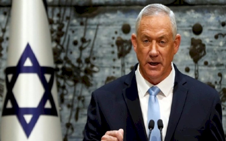 Gantz: Hizbullah İsrail'e saldırırsa Lübnan'ı yerle bir ederiz