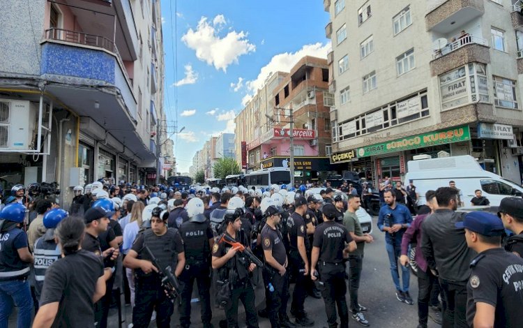 PKK lideri Öcalan için yapılan yürüyüşlerde en az 139 gözaltı