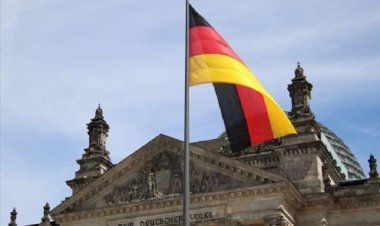 Almanya’dan İran’daki vatandaşlarına “ülkeyi terk etme” çağrısı