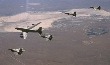 ABD bombardıman uçakları Ortadoğu üzerinde devriye uçuşu yaptı