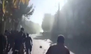 İran gösterileri bastırmak için ağır silahlar kullanıyor