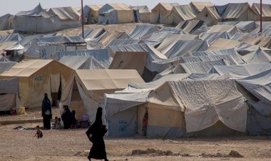 İspanya'dan 'Hol Kampı' kararı