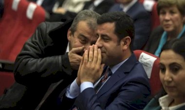 MİT’in teklifini Demirtaş’a ileten Sırrı Süreyya Önder konuştu