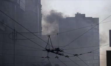 Kiev'de 10 insansız hava aracı düşürüldü