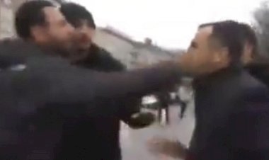 Polis HDP İstanbul İl Eş Başkanı Ferhat Encü'ye tokat attı!