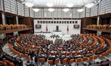 15 vekilin dokunulmazlığının kaldırılması dosyası Meclise gönderildi