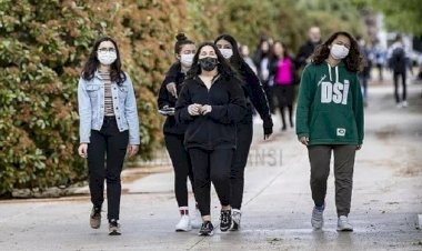 Seçim Anketi: Z Kuşağı Arasında Hangi Partinin Ne Kadar Oyu Var?