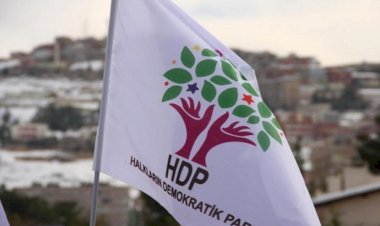 HDP'li siyasetçilere 'pankart' gerekçesiyle hapis cezası