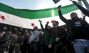 El Bab’ta Türkiye protestosu: ‘Erdoğan bizi satsa bile teslim olmayacağız’