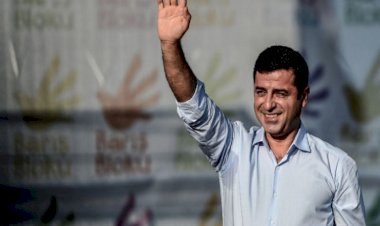 Selahattin Demirtaş seçim startını verdiğini duyurdu: 'Başlıyoruz'