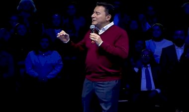 Babacan: Anadili bir hak, atamaların önündeki fiili engelleri kaldıracağız