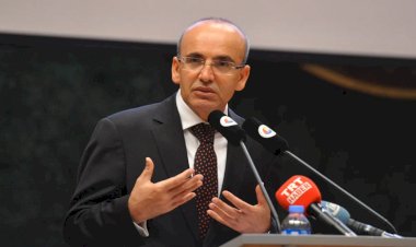 Eski Maliye Bakanı Mehmet Şimşek'ten ekonomi yorumu: Büyük tsunami geliyor